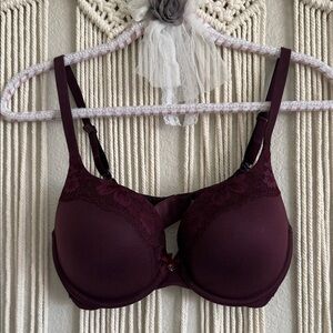 Body by Victoria push-up bra